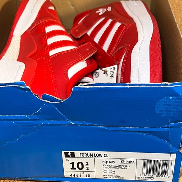 Adidas
Forum
Brand new - Picture 2 of 10